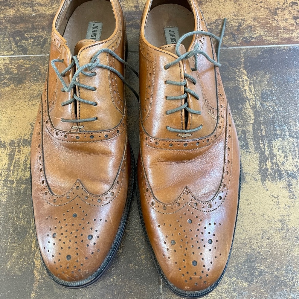 Johnston and Murphy dress shoes